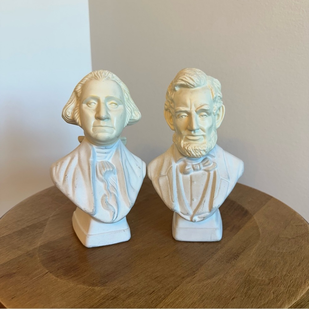 Avon President George Washington Abraham Lincoln Aftershave Bottles 1970s Models